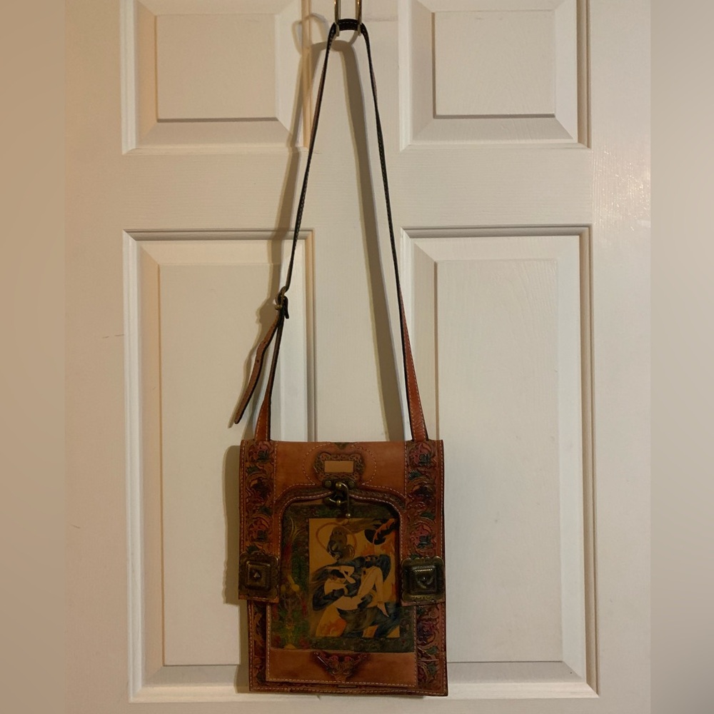 1967 Vintage leather Argentina tooled bag
